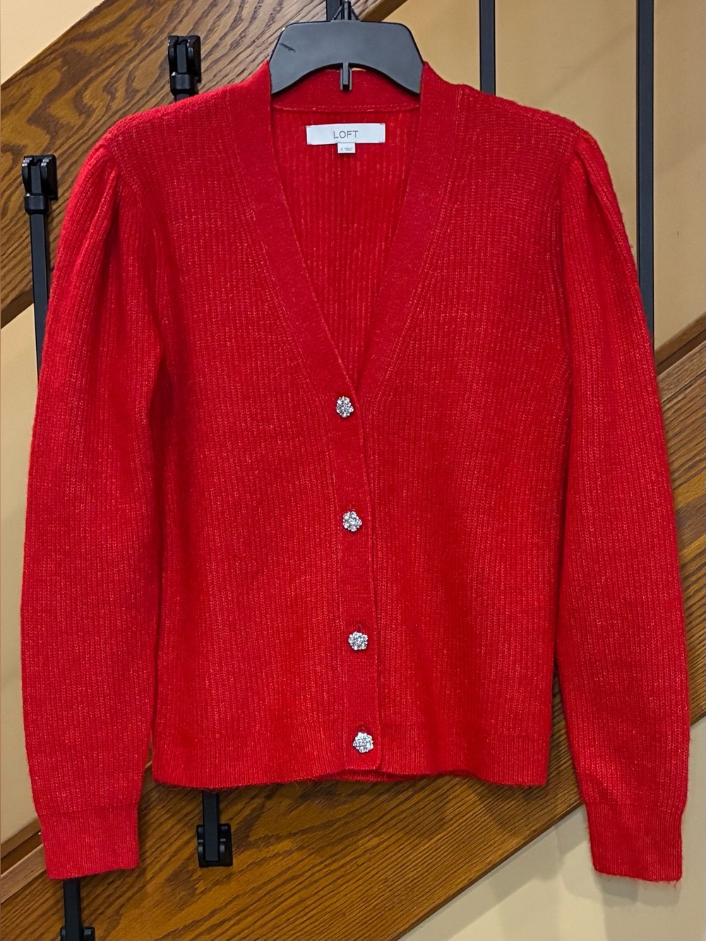LOFT cardigan rhinestone Brooch Button Front puff shoulder V neck Red SZ S